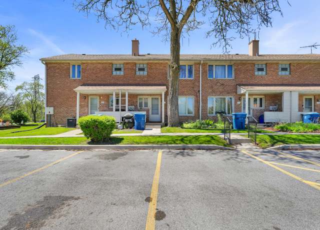 Property at 211 Ash St, Park Forest, IL 60466, 2 beds, 1 bath