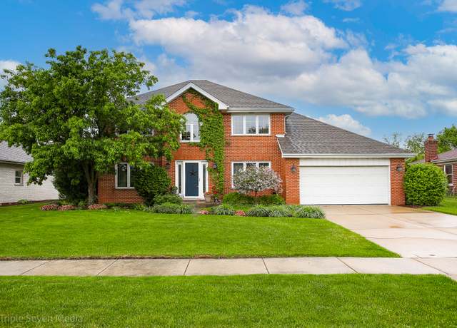 Property at 14822 S Eagle Ridge Dr, Homer Glen, IL 60491, 5 beds, 2.5 baths
