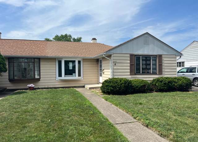 Property at 4515 W 88th St, Hometown, IL 60456, 3 beds, 1 bath