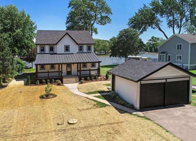 Property at 2303 Fairview Ave, Johnsburg, IL 60051, 3 beds, 3.5 baths