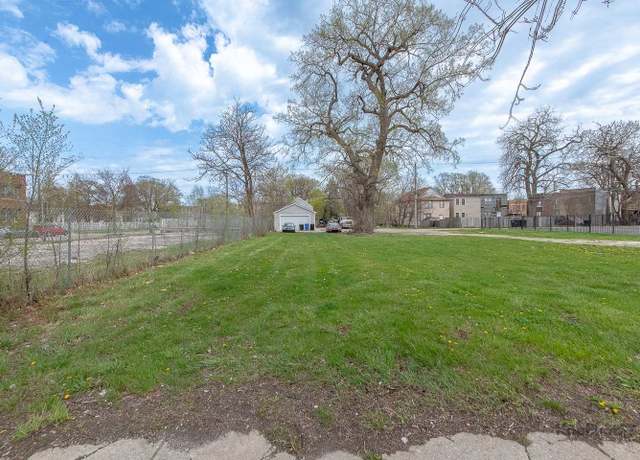 Property at 7005 S Halsted St, Chicago, IL 60621