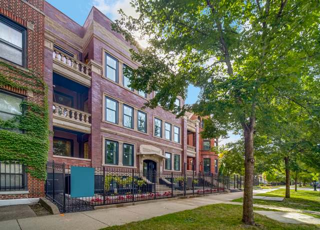 Property at 4561 S Michigan Ave #2, Chicago, IL 60653, 4 beds, 2.5 baths