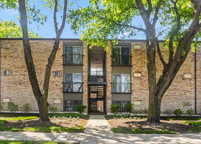Property at 1910 Cherry Ln #124, Northbrook, IL 60062, 2 beds, 1 bath