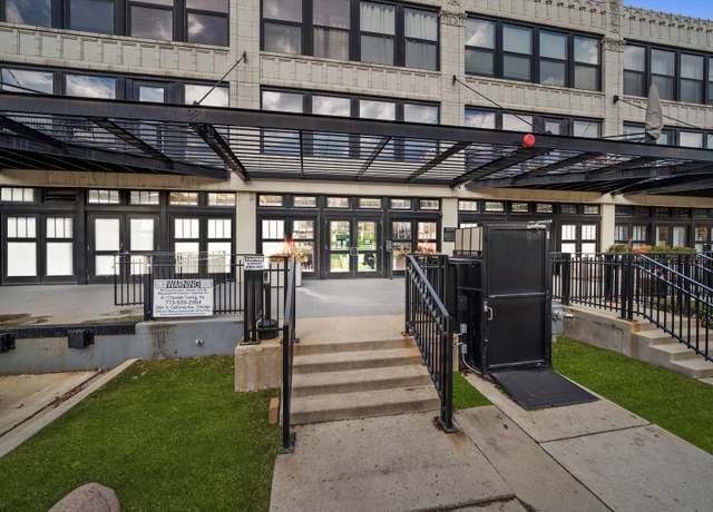 Property at 1070 W 15th St #109, Chicago, IL 60608, 2 beds, 1 bath