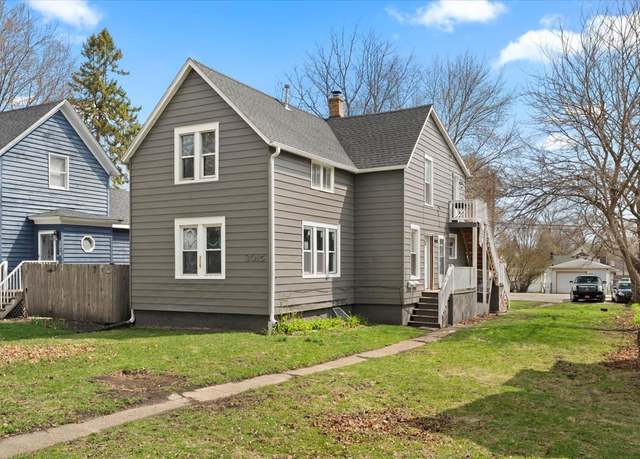 Property at 3015 Emmaus Ave, Zion, IL 60099, 5 beds, 2 baths