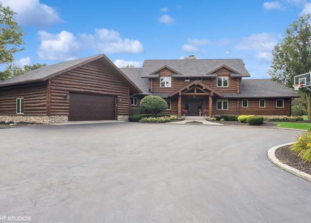 Property at 11711 Juanita Dr, Orland Park, IL 60467, 6 beds, 3.5 baths