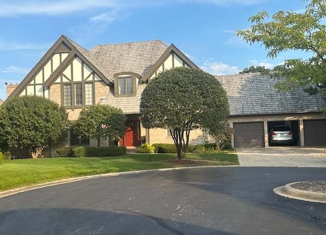 Property at 1103 Kenmare Dr, Burr Ridge, IL 60527, 4 beds, 4.5 baths