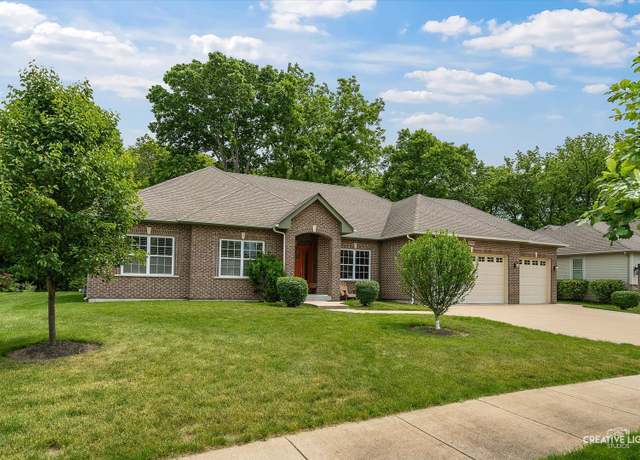 Property at 1096 Carly Dr, Yorkville, IL 60560, 3 beds, 2 baths