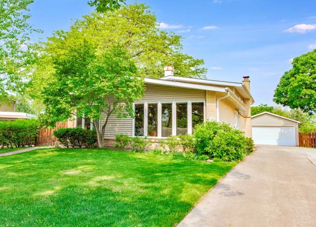 Property at 346 Drake Ln, Des Plaines, IL 60016, 3 beds, 2 baths