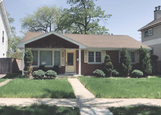 Property at 3845 Mccormick Ave, Brookfield, IL 60513, 3 beds, 2 baths