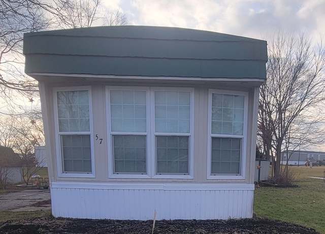 Property at 57 Meadowlark Ln, Beecher, IL 60401, 2 beds, 1 bath