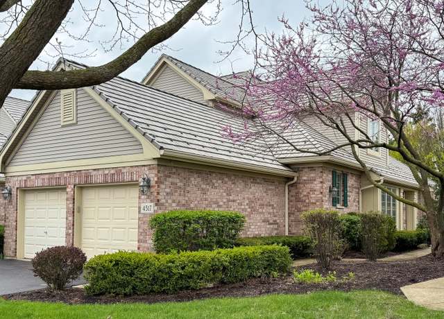 Property at 4517 S Seminole Dr, Glenview, IL 60026, 3 beds, 2.5 baths