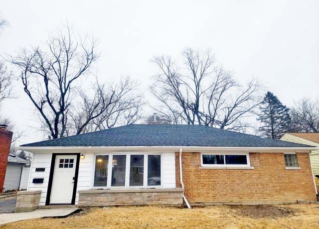 Property at 262 Minocqua St, Park Forest, IL 60466, 3 beds, 2 baths