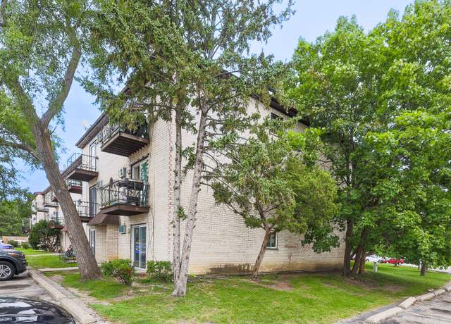 Property at 2425 Randall Ln Unit 1A, Arlington Heights, IL 60004, 1 bed, 1 bath