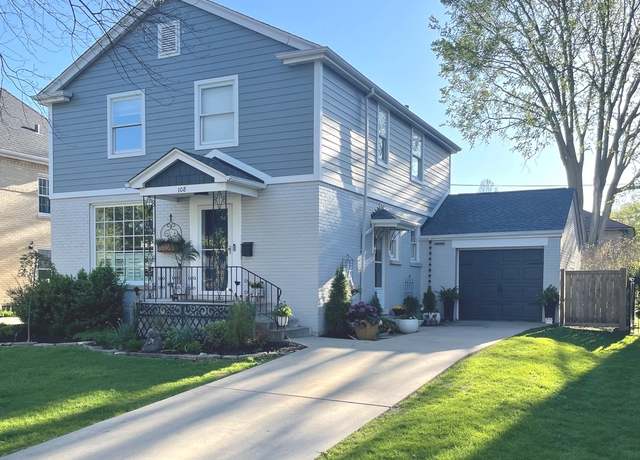 Property at 108 East Ave, Park Ridge, IL 60068, 4 beds, 2.5 baths