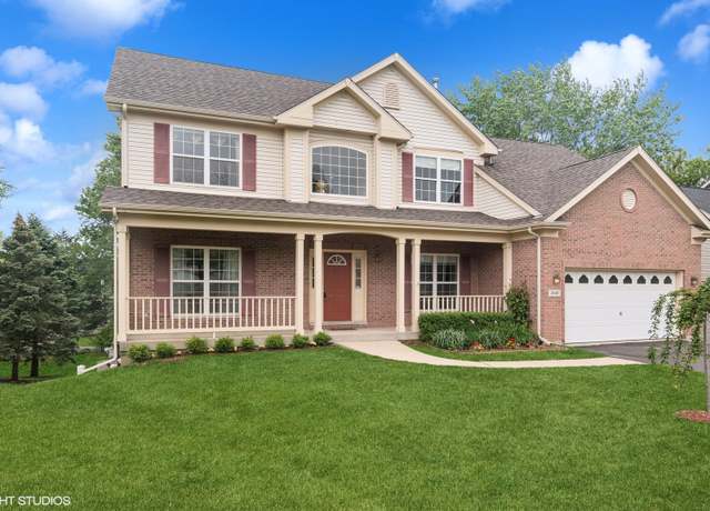 Property at 1048 N Palos Ave, Palatine, IL 60067, 5 beds, 2.5 baths