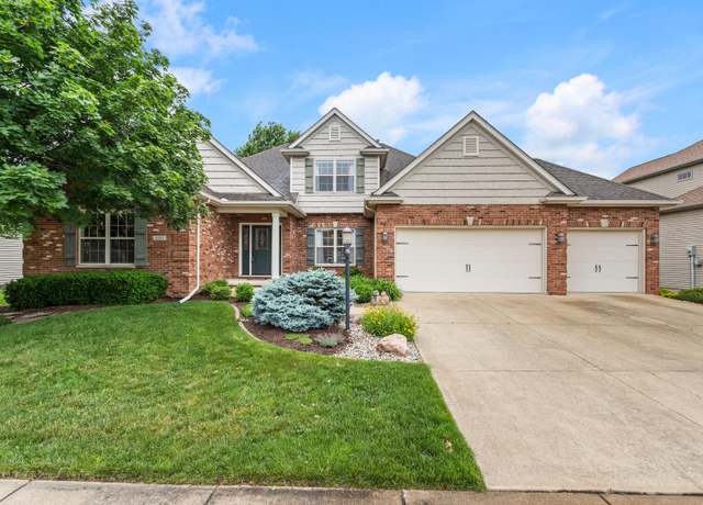 Property at 4804 Westborough Dr, Champaign, IL 61822, 4 beds, 3.5 baths