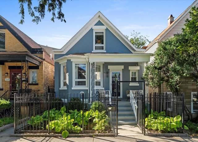 Property at 2733 W Nelson St W, Chicago, IL 60618, 4 beds, 2.5 baths