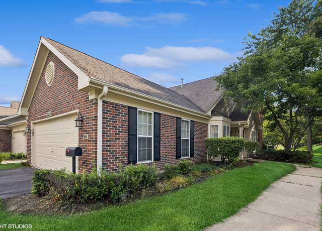 Property at 639 Clover Hill Ln, Elk Grove Village, IL 60007, 2 beds, 2 baths