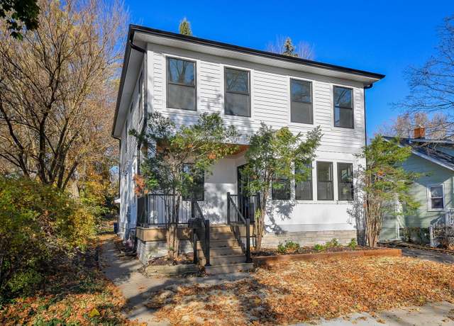 Property at 96 Mckinley St, St. Charles, IL 60174, 5 beds, 3 baths