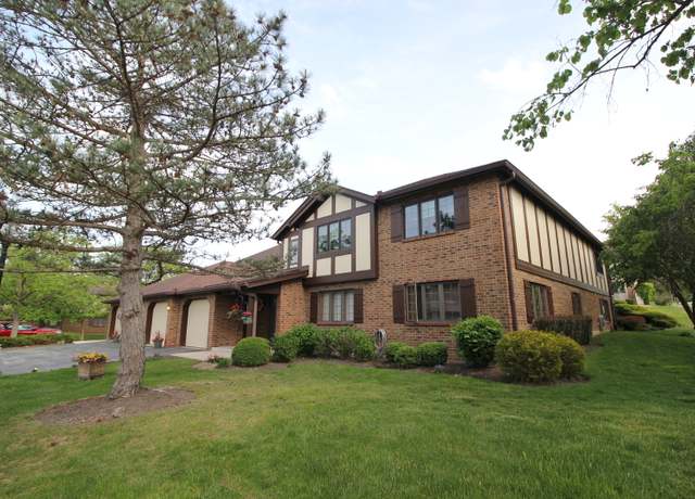 Property at 7853 W Oak Hills Ct Unit 2DR, Palos Heights, IL 60463, 2 beds, 2 baths