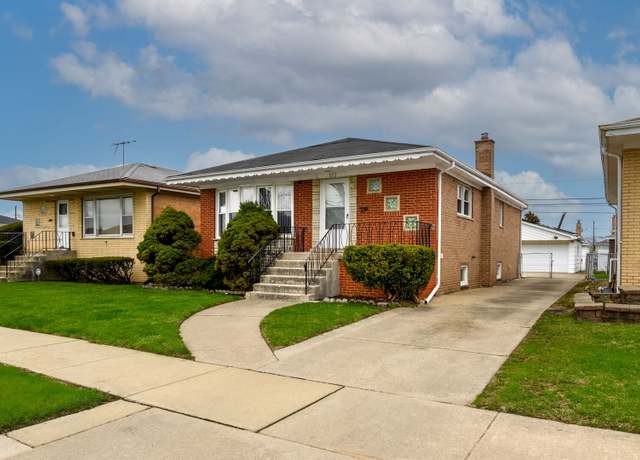 Property at 375 Calhoun Ave, Calumet City, IL 60409, 3 beds, 1.5 baths