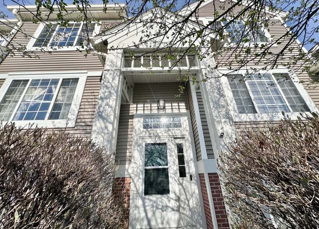 Property at 2278 Twilight Dr, Aurora, IL 60503, 2 beds, 2.5 baths