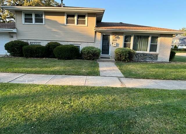 Property at 15760 Church Dr, South Holland, IL 60473, 3 beds, 2 baths
