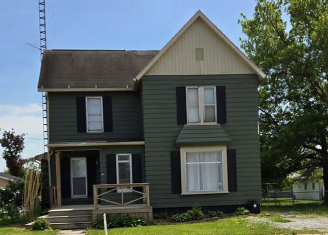 Property at 207 W Main St, La Harpe, IL 61450, 3 beds, 1.5 baths