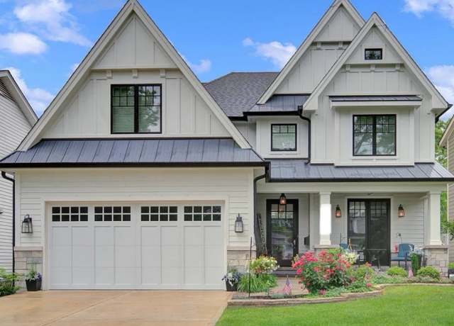 Property at 6111 Dunham Rd, Downers Grove, IL 60516, 5 beds, 4.5 baths