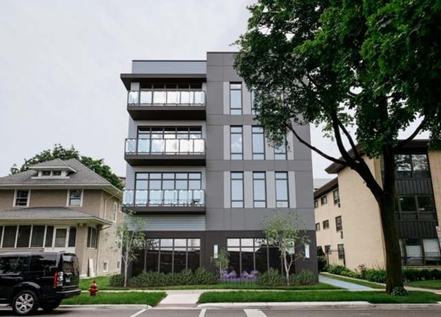 Property at 1125 Erie St, Oak Park, IL 60302