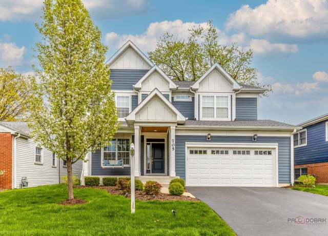 Property at 705 N Kaspar Ave, Arlington Heights, IL 60004, 4 beds, 3.5 baths
