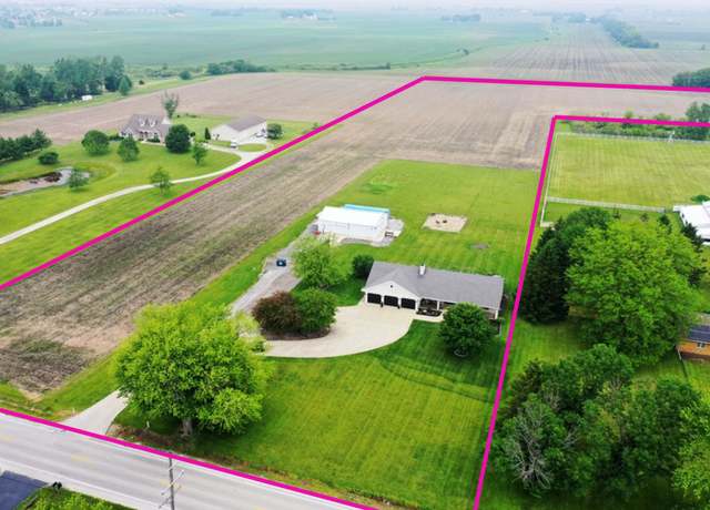 Property at 3421 E 3000 Rd N, Bourbonnais, IL 60914, 3 beds, 2 baths