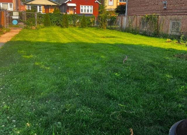 Property at 5422 S Kilbourn Ave, Chicago, IL 60632