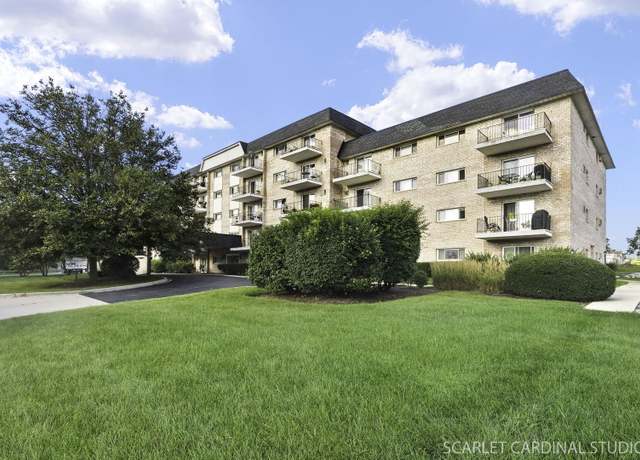 Property at 1000 S Lorraine Rd #412, Wheaton, IL 60189, 1 bed, 1 bath