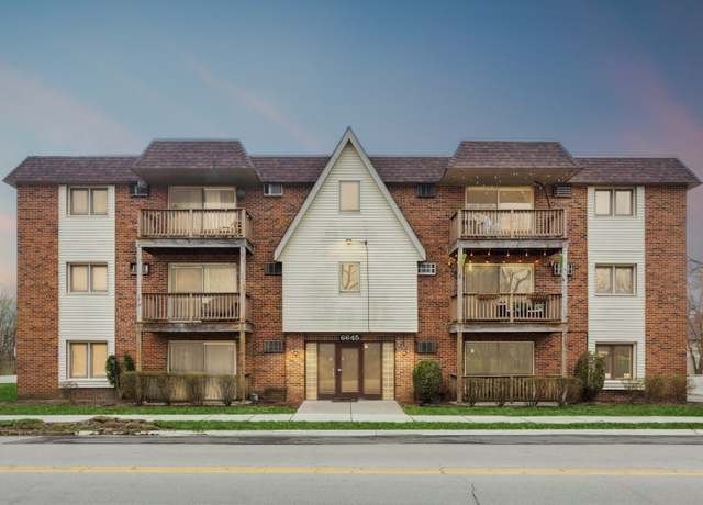 Property at 6645 172nd St Unit 2C, Tinley Park, IL 60477, 2 beds, 1 bath