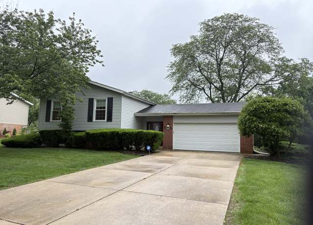 Property at 909 69th St, Darien, IL 60561, 3 beds, 2 baths