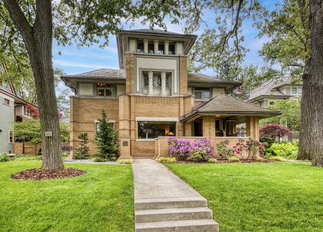 Property at 515 Fair Oaks Ave, Oak Park, IL 60302, 5 beds, 3.5 baths