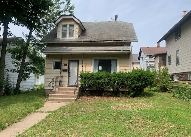 Property at 307 Washington St, Rockford, IL 61104, 2 beds, 1.5 baths