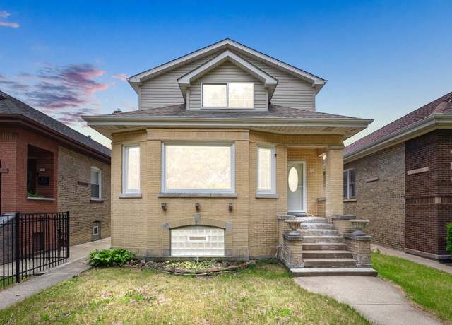 Property at 5121 W Newport Ave, Chicago, IL 60641, 4 beds, 3 baths