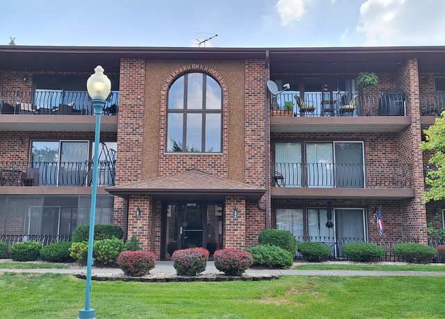 Property at 11001 Stony Creek Dr Unit 2C, Palos Hills, IL 60465, 2 beds, 2 baths