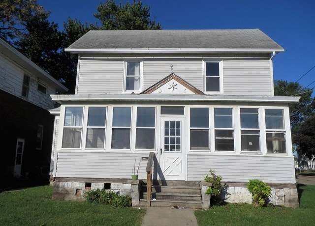 Property at 2 S Mason Ave, Amboy, IL 61310, 3 beds, 1 bath