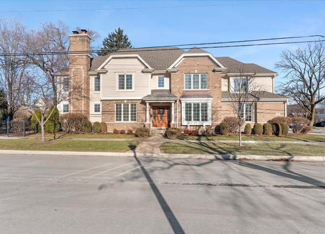 Property at 445 E Crescent Ave, Elmhurst, IL 60126, 6 beds, 5 baths