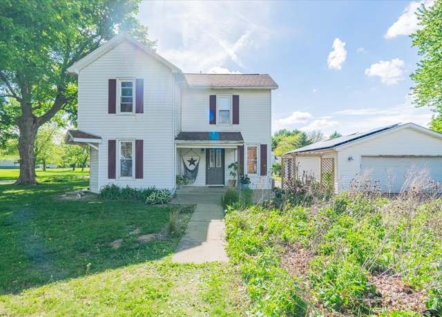 Property at 109 S East St, Ellsworth, IL 61737, 3 beds, 2 baths
