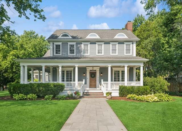 Property at 1025 Mohawk Rd, Wilmette, IL 60091, 6 beds, 6.5 baths