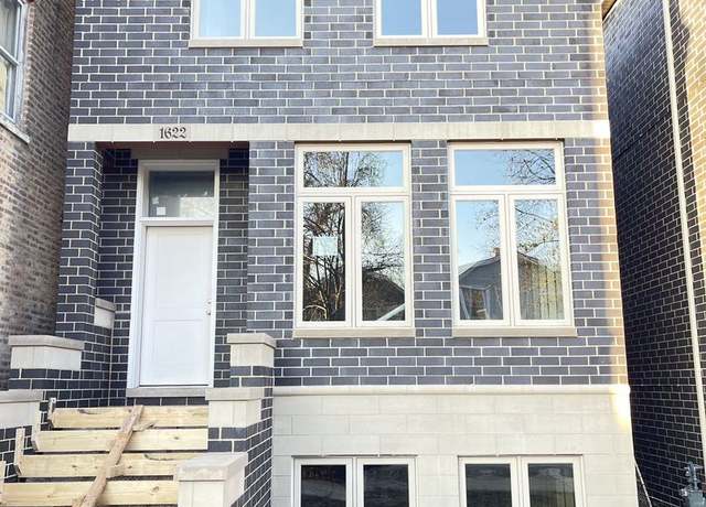 Property at 1618 W 32nd St, Chicago, IL 60608, 4 beds, 3.5 baths