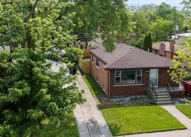 Property at 15035 Evers St, Dolton, IL 60419, 4 beds, 2.5 baths