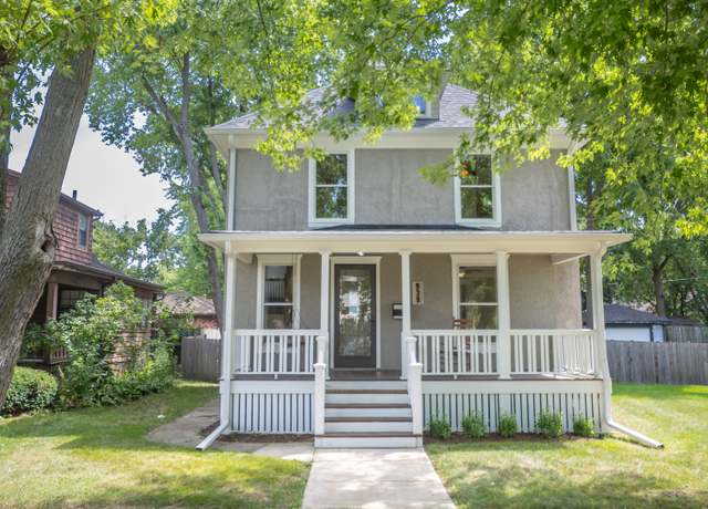 Property at 939 Prospect St, Elgin, IL 60120, 4 beds, 1 bath
