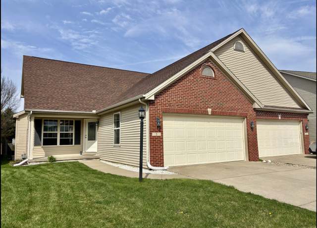 Property at 5 Parsley Dr, Savoy, IL 61874, 3 beds, 3.5 baths