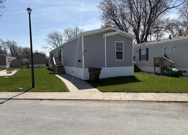 Property at 602 Virginia Ave, Lynwood, IL 60411, 3 beds, 2 baths